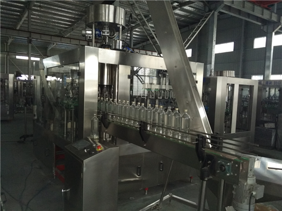 Wine /wihsky filling machine